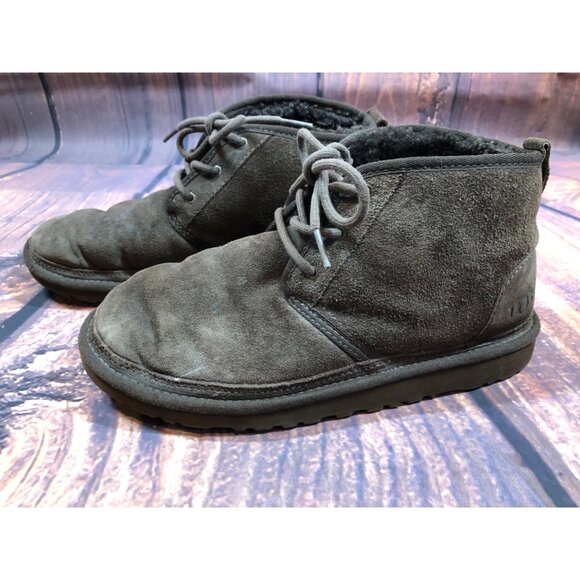 UGG Neumel #1001518 Brown Suede Boots Big Kids Boys 6 / 36 (k8q) - Picture 2 of 10
